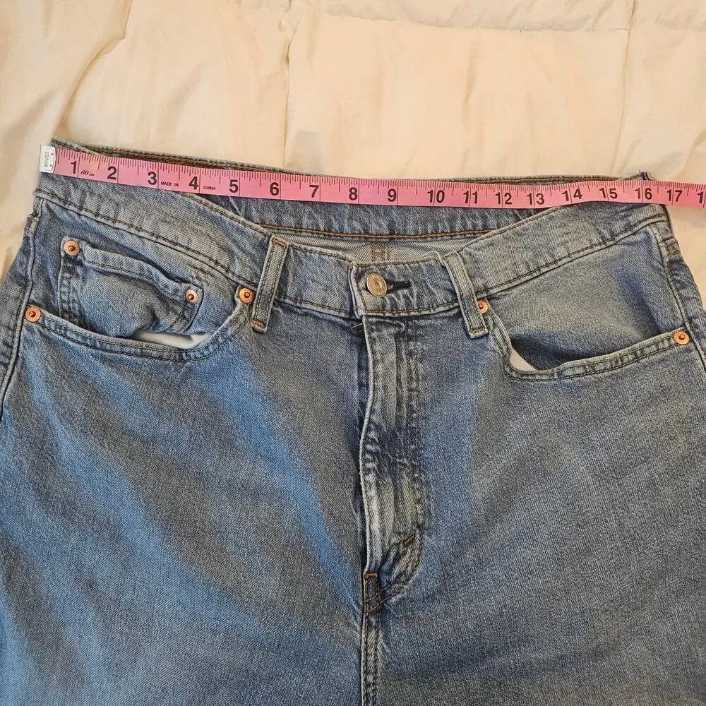 Levi’s 505 Jeans Men’s 36x34 Light Wash Regular Fit Straight Leg Denim
